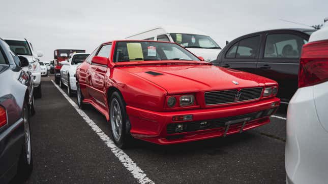 Image for article titled Inside Japan's Biggest Used Car Auction