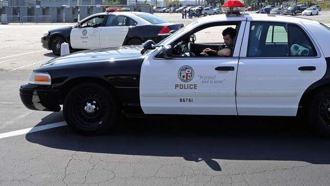 Image for article titled Los Angeles On High Alert As LAPD Back On Regular Duty