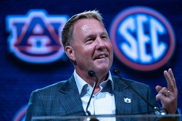Hugh Freeze era begins as Auburn hosts UMass