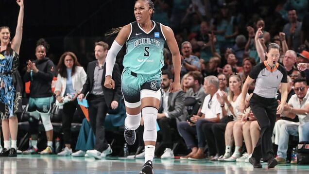 Liberty sign F Kayla Thornton through 2025 Liberty sign F Kayla Thornton through 2025