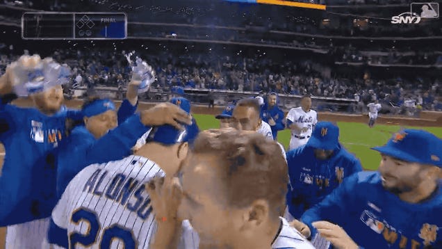 Conforto goes shirtless after Walk off win. 