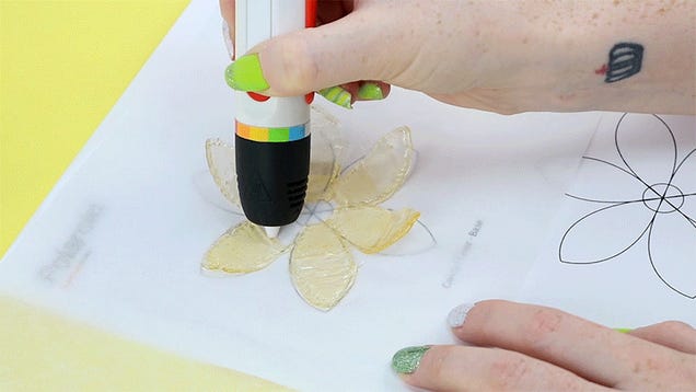 new polaroid 3D printing pen lets you draw actual edible candy