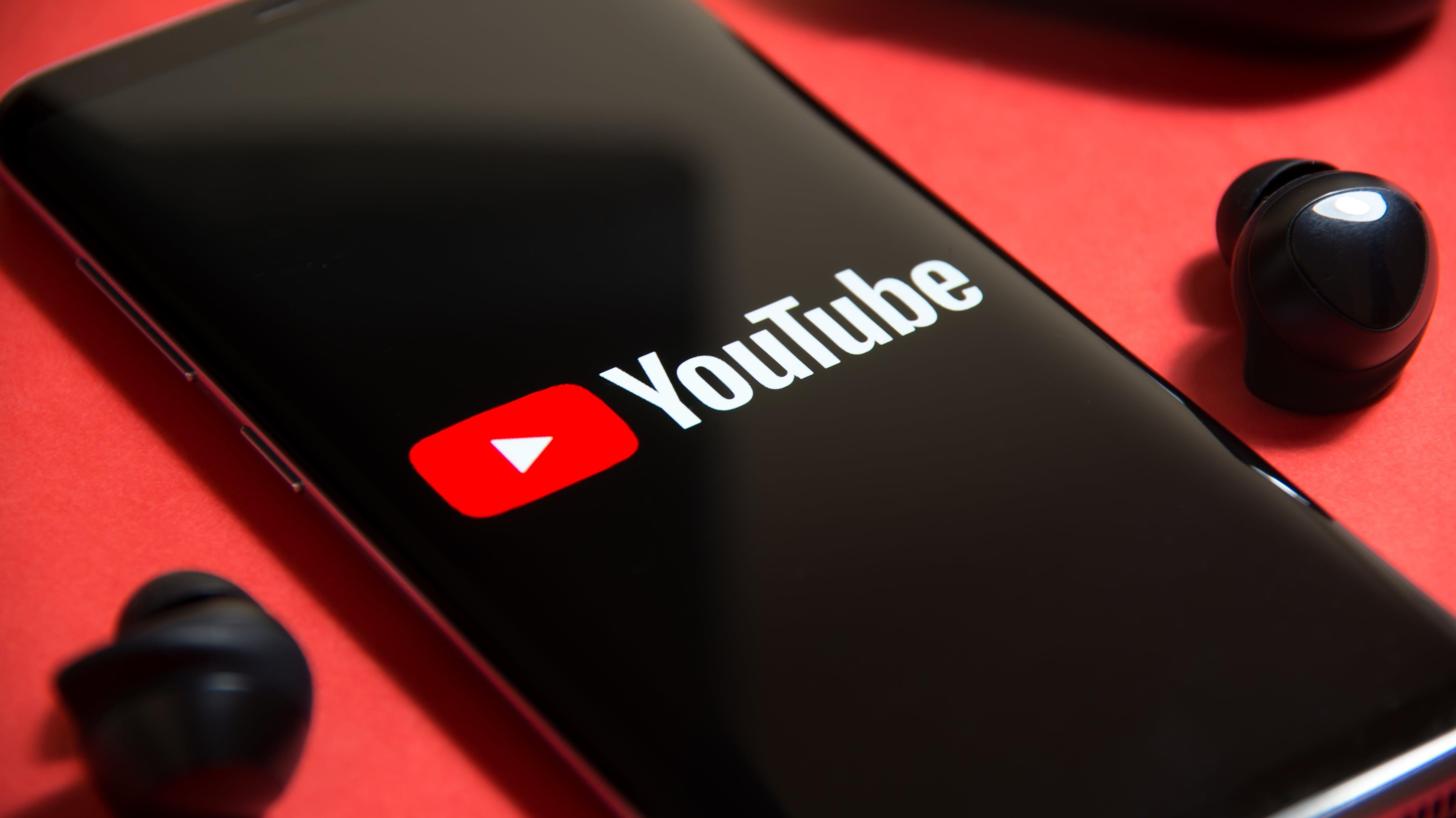 أصدر YouTube Stories إلى 10000 قناة في نوفمبر 2018.
