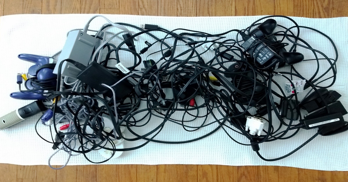 A Gamer's Guide To Cable Management | Lifehacker Australia