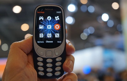 Everything You Can (And Can't) Do With The New Nokia 3310 ...