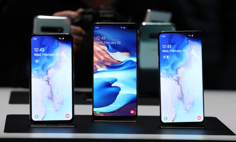 QnA VBage Revealed: The Phone With The Fastest 4G Speeds (For Now)