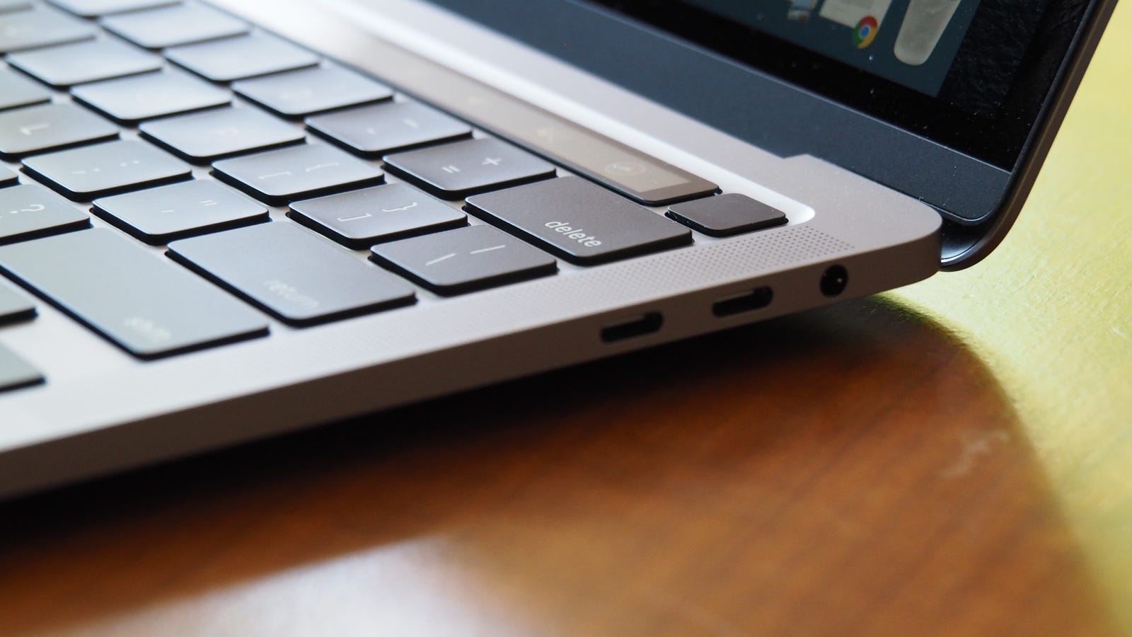 new macbook pro keyboard review