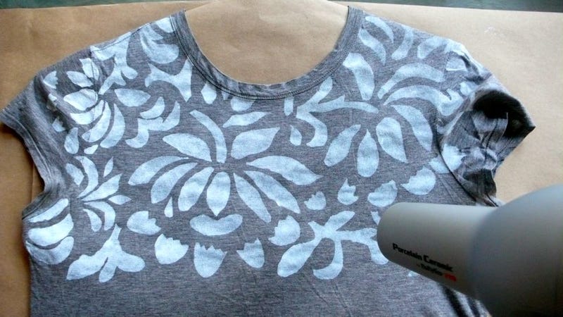 How To Embellish Any T Shirt With Designer Natalie Chanin