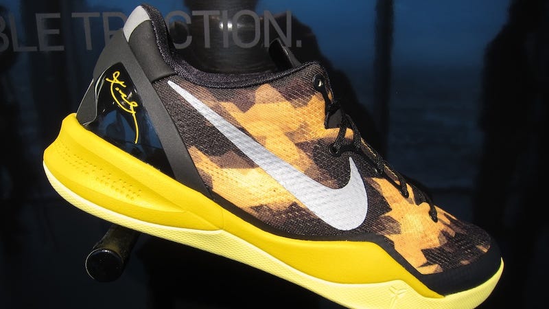 These Impossibly Light Basketball Shoes Kind Of Feel Like