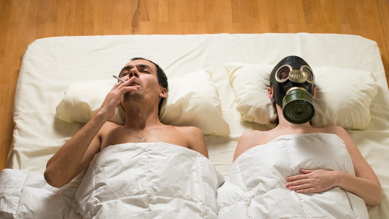 How To Live With A Smoker Without Smelling Like One