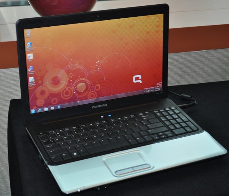 Compaq Presario Cq61 Isn T A Netbook It Is A Full On Laptop For 400