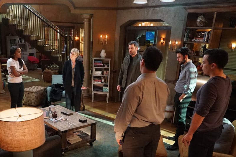 How To Get Away With Murder S Fall Finale Shatters The Group