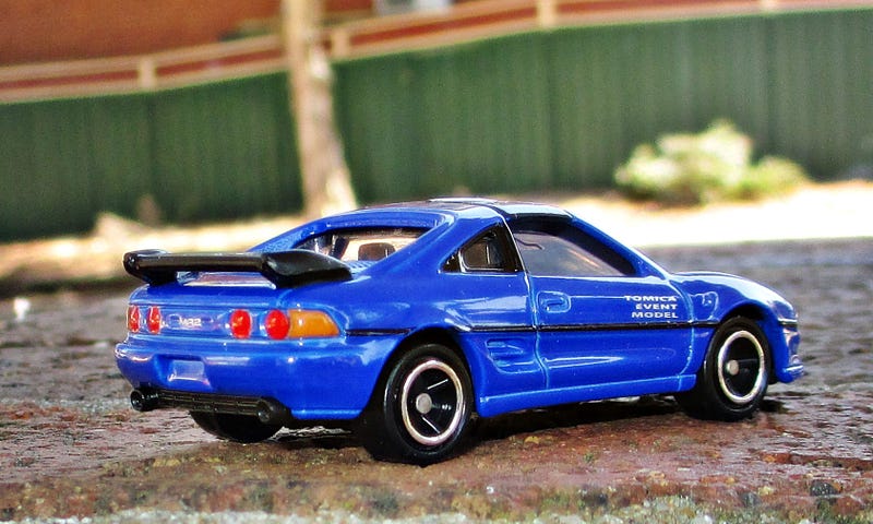 tomica toyota mr2