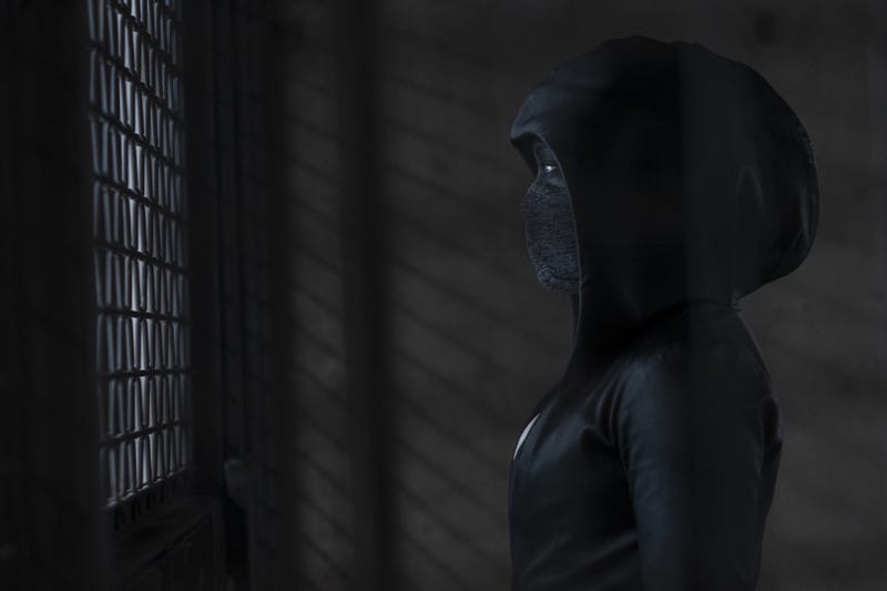 Watchmen Review Life On Earth Gets Weirder