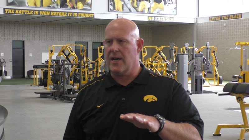Iowa Strength Coach Is Making 595 000 This Year