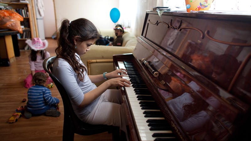 10 Ways On How To Make Piano Lessons Fun For Kids Tonara