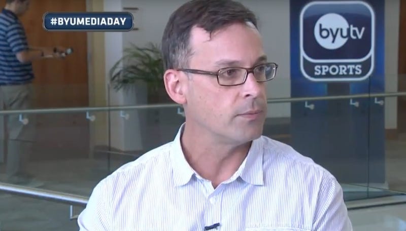 Espn College Football Analyst Quits Over Concerns For Player Safety