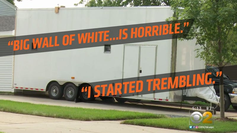 Giant White 25 Foot Trailer Parked In Driveway Tears Neighborhood