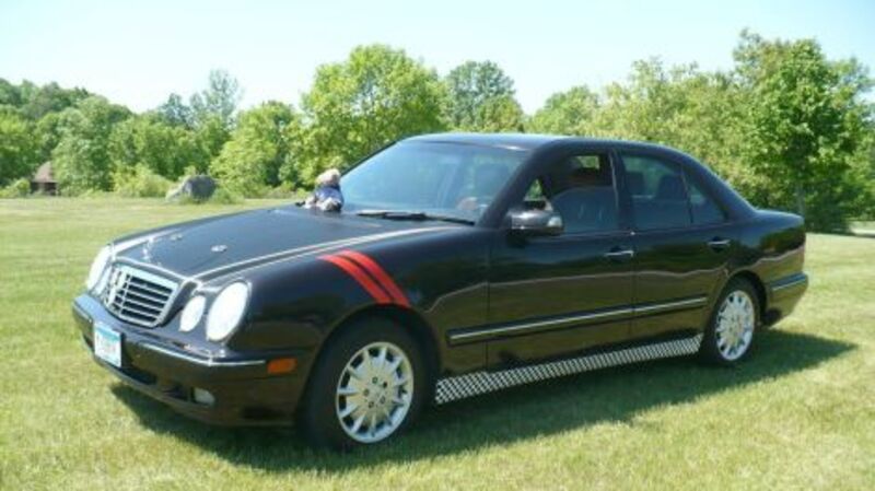At 3 200 Would You Put Your Designs On This 2000 Mercedes E320 Designo Edition