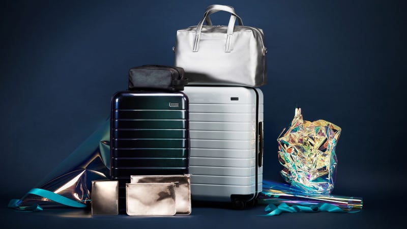 away halo luggage