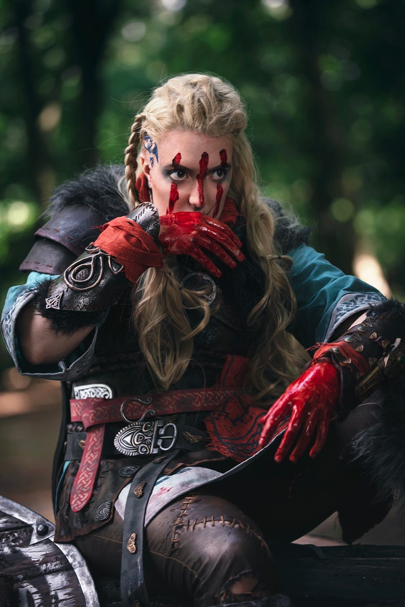 Cosplayers Were Very Ready For Assassin S Creed Valhalla Amazon's choice for assassins creed cosplay. creed valhalla