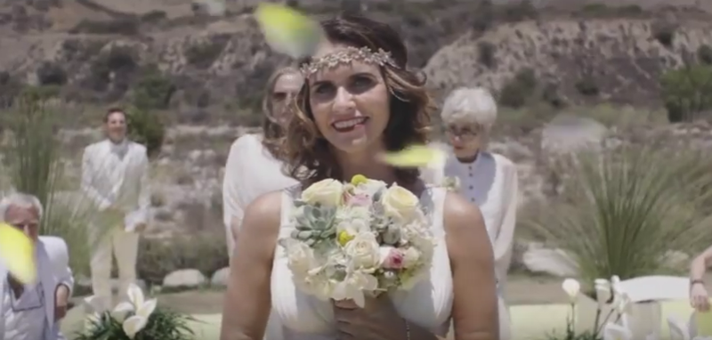 It S A Masterful Disaster At The Cashman Pfefferman Wedding As Transparent Returns