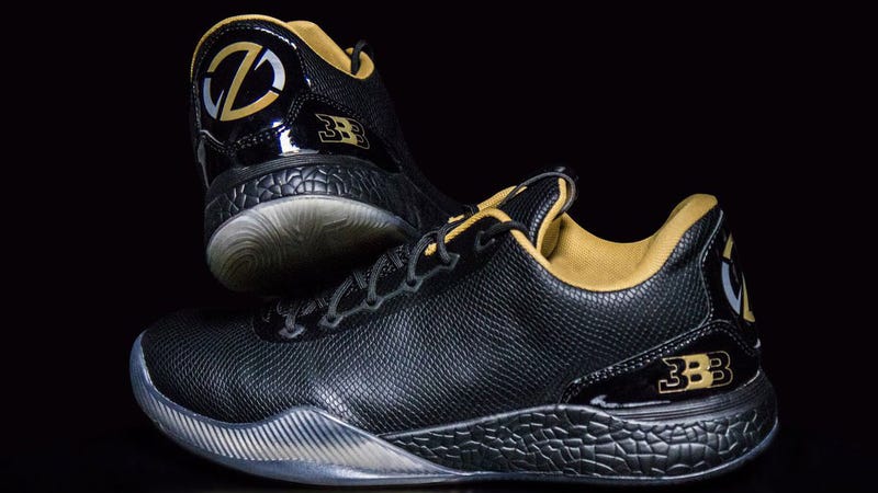 Why The Hell Are Lonzo Ball S Sneakers 495
