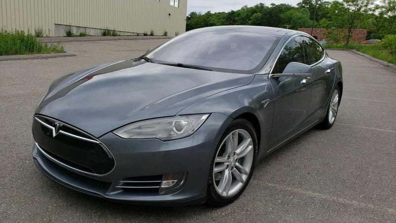 At Could This 2013 Model S 85 Mean Finally Time to Buy a Tesla ?