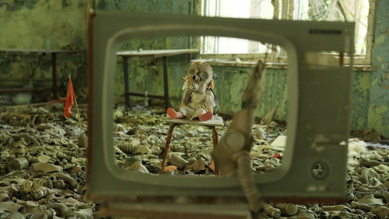 The Terrifying Reasons We Re Confronting The Chernobyl Disaster