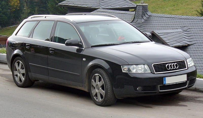 2004 Audi A4 Avant Quattro 3 0 6mt The Test Drive