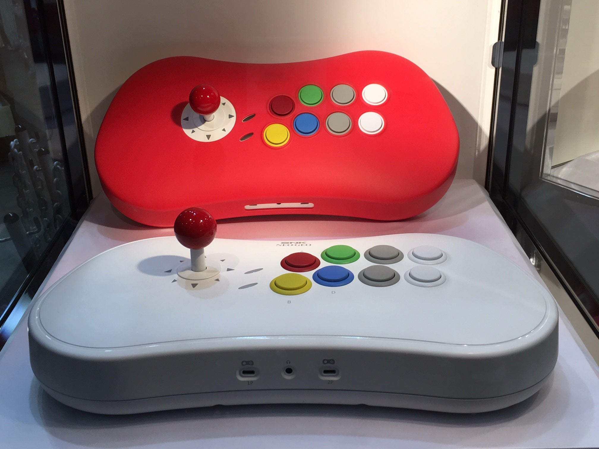 The Neo Geo Arcade Stick Pro Is Massive In-Person | Kotaku UK