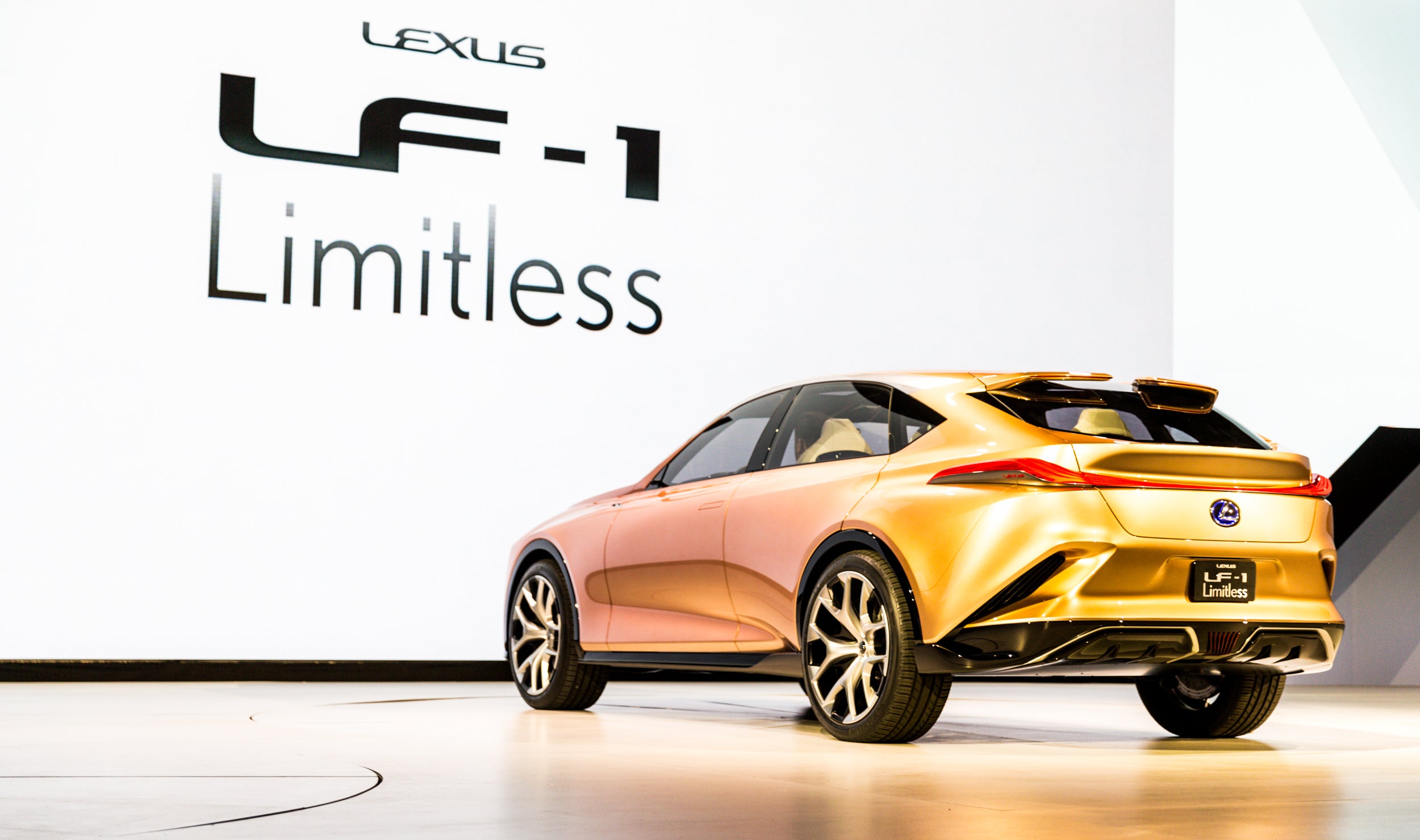 2018 - [Lexus] LF-1 Concept Mhjuguhsgln0uixsjl81