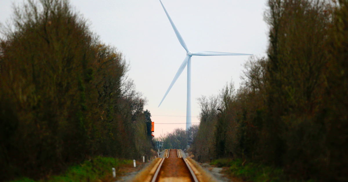 Dutch Railways One Of The Largest Train Companies In Europe Now Runs Entirely On Wind Power