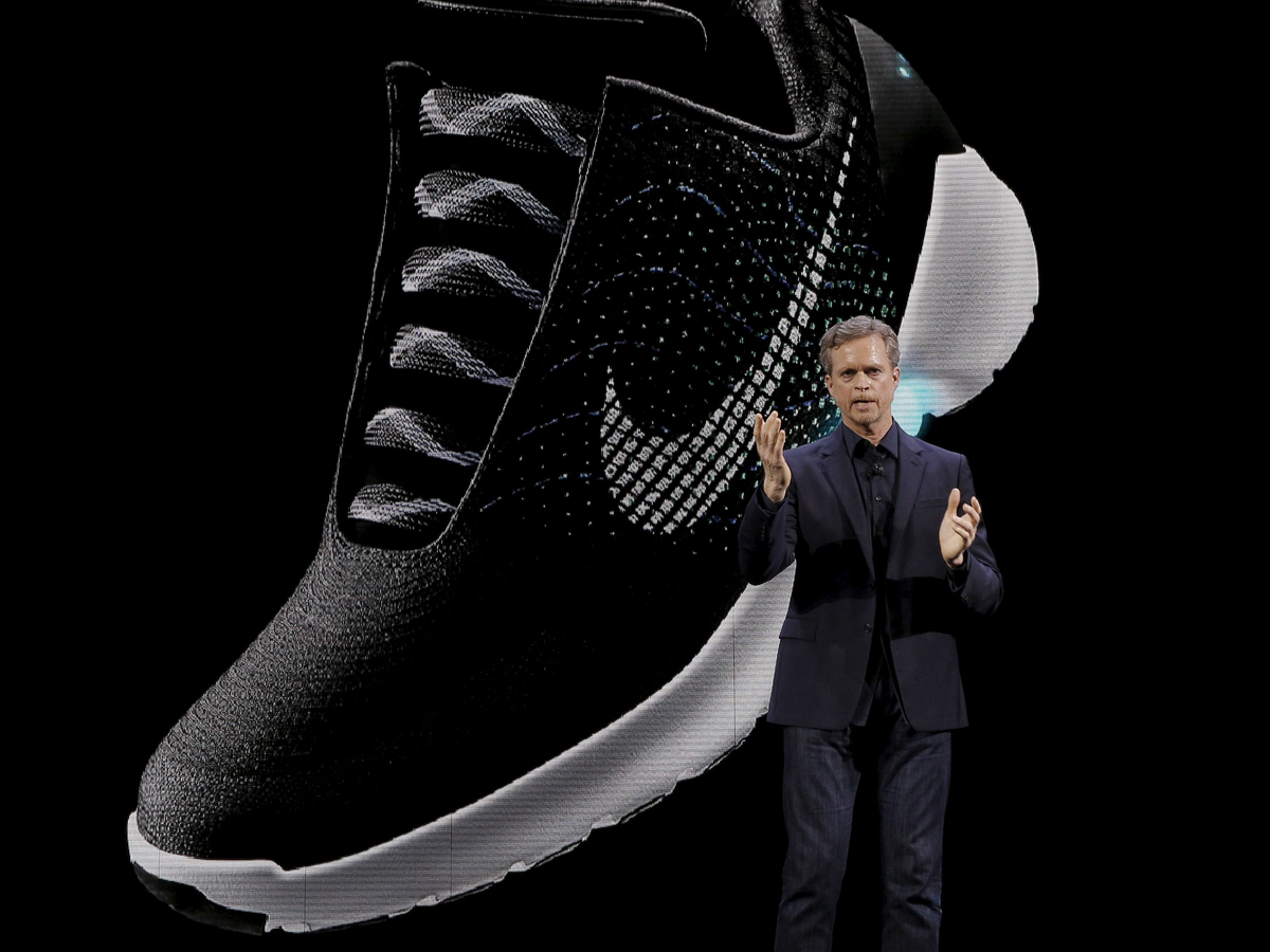 nike self lacing shoes 2020