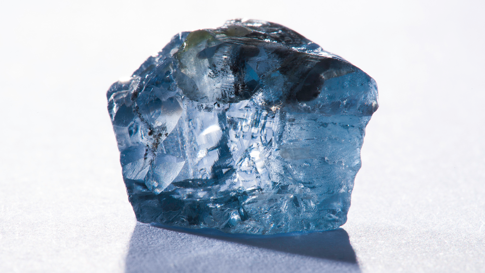 blue diamond value per carat