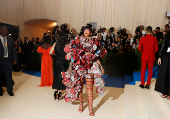 Metropolitan Museum of Art Costume Institute Gala - Rei Kawakubo/Comme des Garcons: Art of the In-Between - Arrivals - New York City, U.S. - 01/05/17 - Rihanna. REUTERS/Carlo Allegri - RTS14PUP