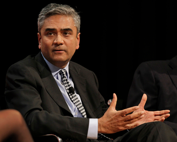 Anshu Jain, head of the Corporate and Investment Bank and member of Deustche Bank&#039;s management board, gestures while participating in a panel discussion at the Buttonwood Gathering on Fixing Finance in New York, Monday, Oct. 25, 2010. ()