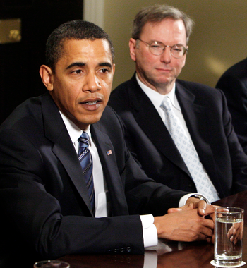 Schmidt and Obama at a White House meeting in 2009.