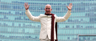 India-Amazon-e-commerce-Jeff-Bezos