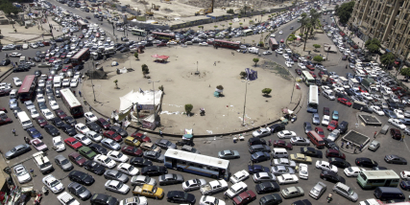 A traffic jam is pictured at Tahrir Square in Cairo July 19, 2012.