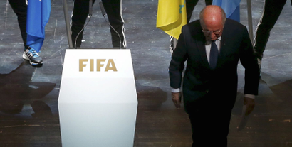 FIFA President Sepp Blatter leaves the stage after making a speech during the opening ceremony of the 65th FIFA Congress in Zurich, Switzerland, May 28, 2015. Blatter rejected an emotional plea to resign from one of the world's soccer greats on Thursday as the corruption scandal engulfing the game's governing body drew warnings from sponsors and political leaders. REUTERS/Arnd Wiegmann TPX IMAGES OF THE DAY - RTX1EZ5Q