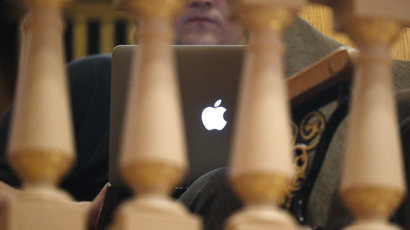 Using an Apple MacBook from behind a gate
