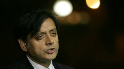 Shashi Tharoor-Narendra Modi-Nationalism-Anti national-India-Politics