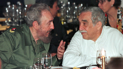 Cuban President Fidel Castro chats with Colombian Nobel Prize winning author Gabriel Garcia Marquez