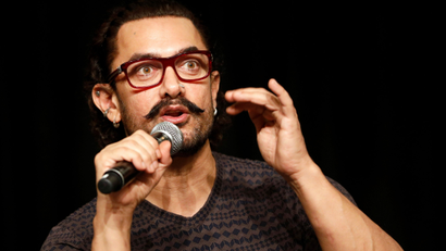 Actor Aamir Khan speaks during a news conference to promote his movie "Secret Superstar" in Singapore October 2, 2017. REUTERS/Edgar Su