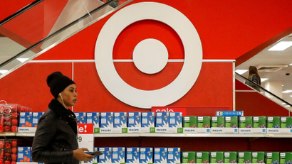 Shoppers are seen in a Target store in the Brooklyn borough of New York, U.S., November 14, 2017. REUTERS/Brendan McDermid - RC14AF6B91A0