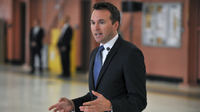 DATE IMPORTED:September 18, 2015Acting Secretary of the Air Force Eric Fanning speaks to 300 members of the 106th Rescue Wing, New York Air National Guard during a visit to Francis S. Gabreski Air National Guard Base in Westhampton Beach, New York on July 25, 2013. U.S. President Barack Obama nominated Eric Fanning to become the next secretary of the Army, the White House said on September 18, 2015, paving the way for the first openly gay leader of a military service branch in U.S. History. Picture taken on July 25, 2013. REUTERS/Chris Muncy/U.S. Air National Guard