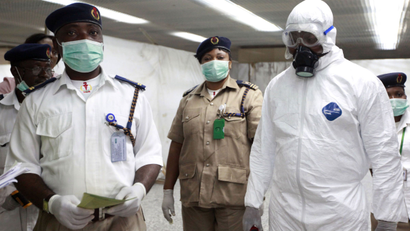 Nigerian doctors screen for Ebola