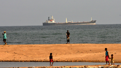 nigeria ship piracy