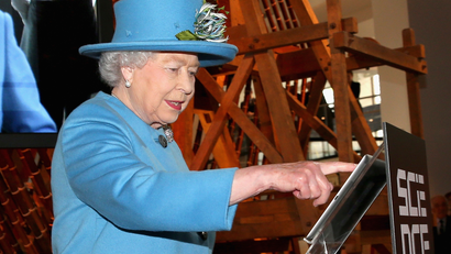 Queen Elizabeth on Twitter